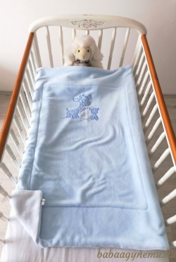  Kis- nagy zsiráf kék- Wellsoft kocsitakaró termék főképe