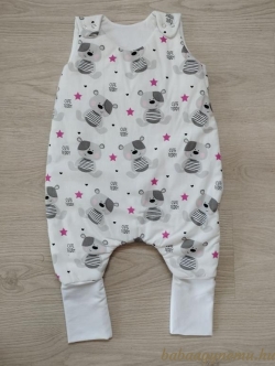 Maci pink csillaggal- tipegő hálózsák termék főképe